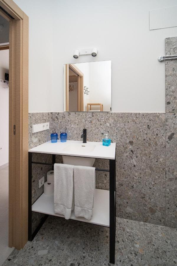 Apartamentos Alcoba 13 サンルーカル・デ・バラメダ エクステリア 写真